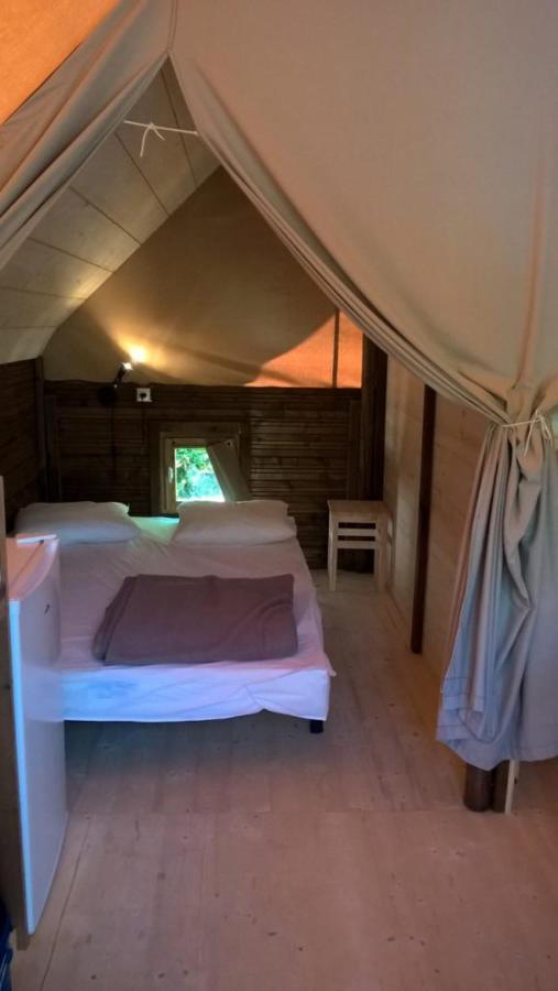 Camping Onlycamp La Confluence Savonnieres Екстер'єр фото